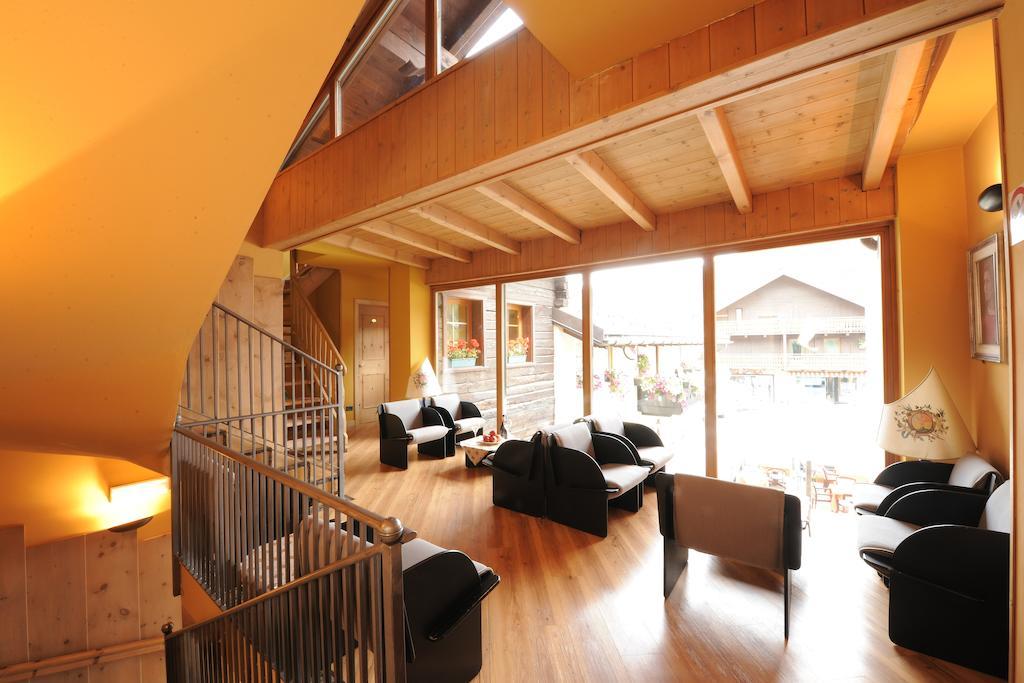 Hotel Astra Livigno Luaran gambar